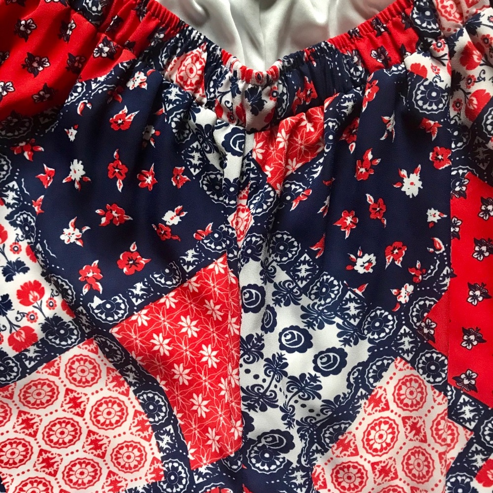 Patterned Pants🦑 - Picture 3 of 4